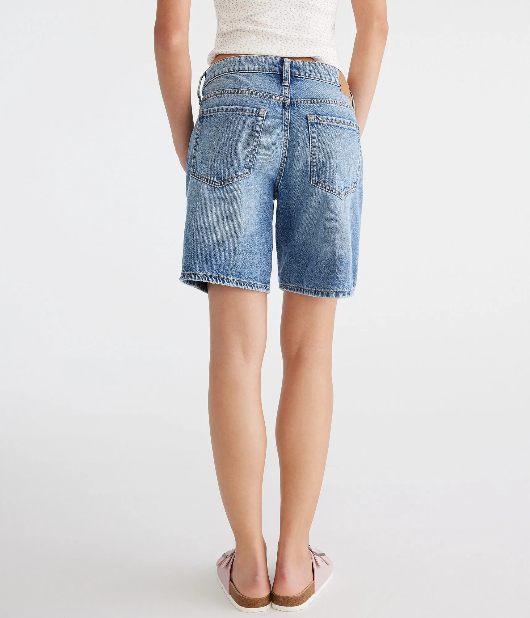 Aeropostale Low-Rise Baggy Denim Shorts 8"