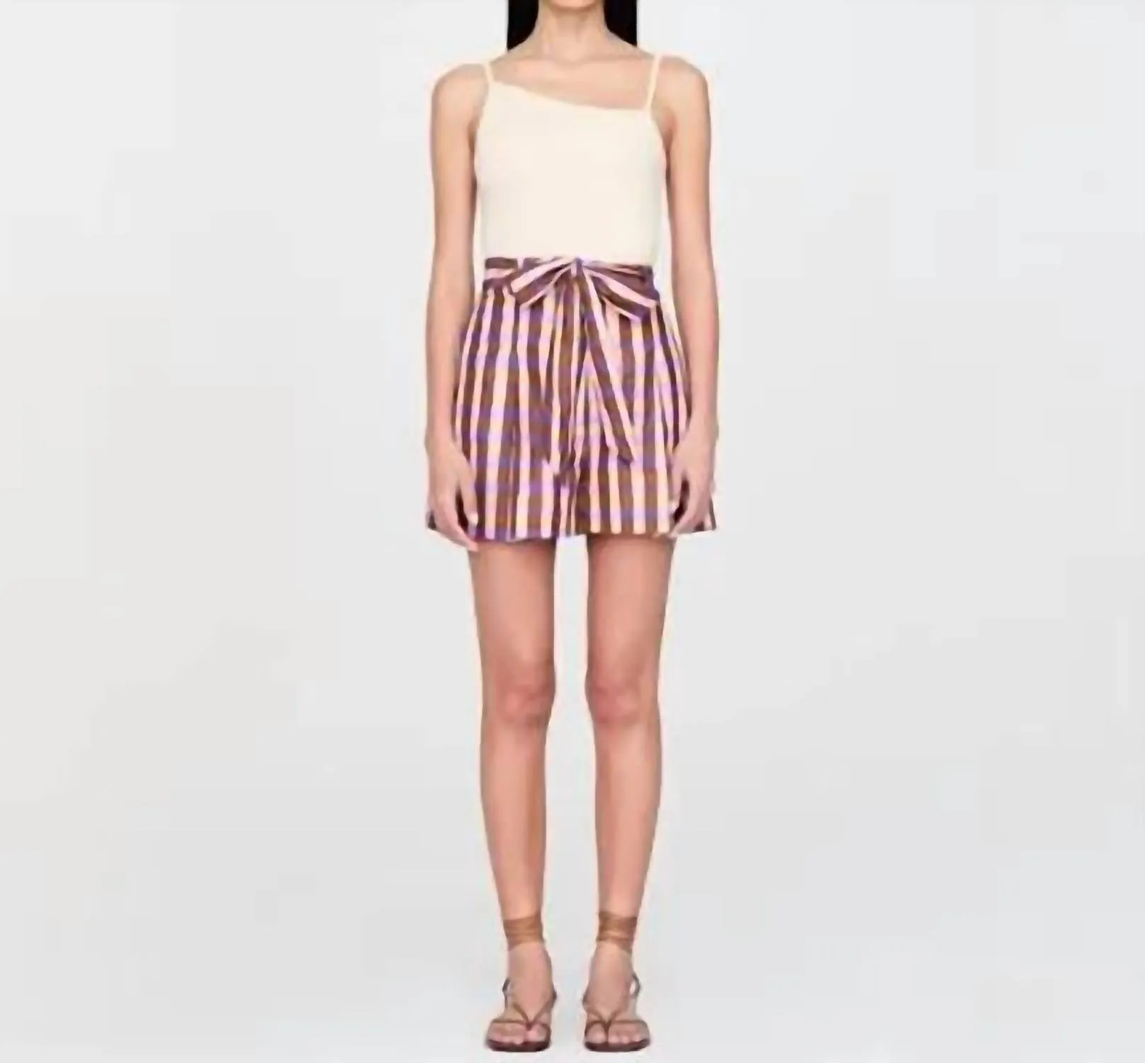 Banks Shorts In Cachet