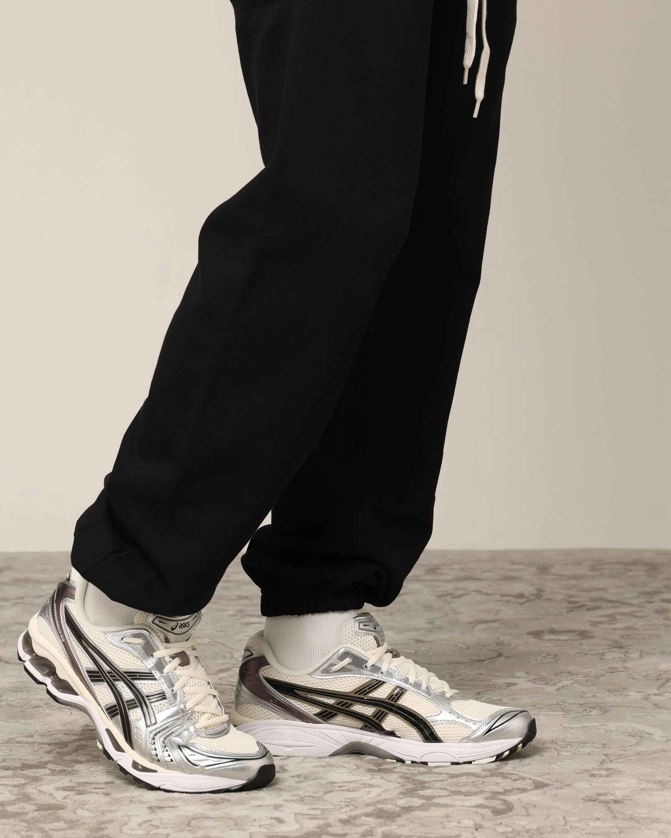 Carr Blanc Sweatpants Black