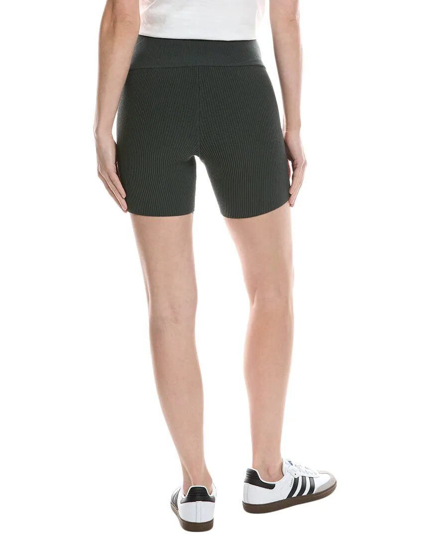 Chaser Sculpt Short