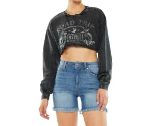 Cheyenne High Rise Fray Hem Shorts Jeans In Medium Blue
