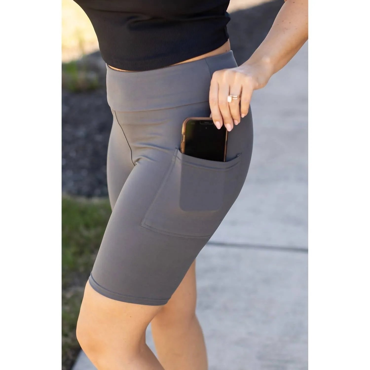 Christy Biker Shorts In Charcoal