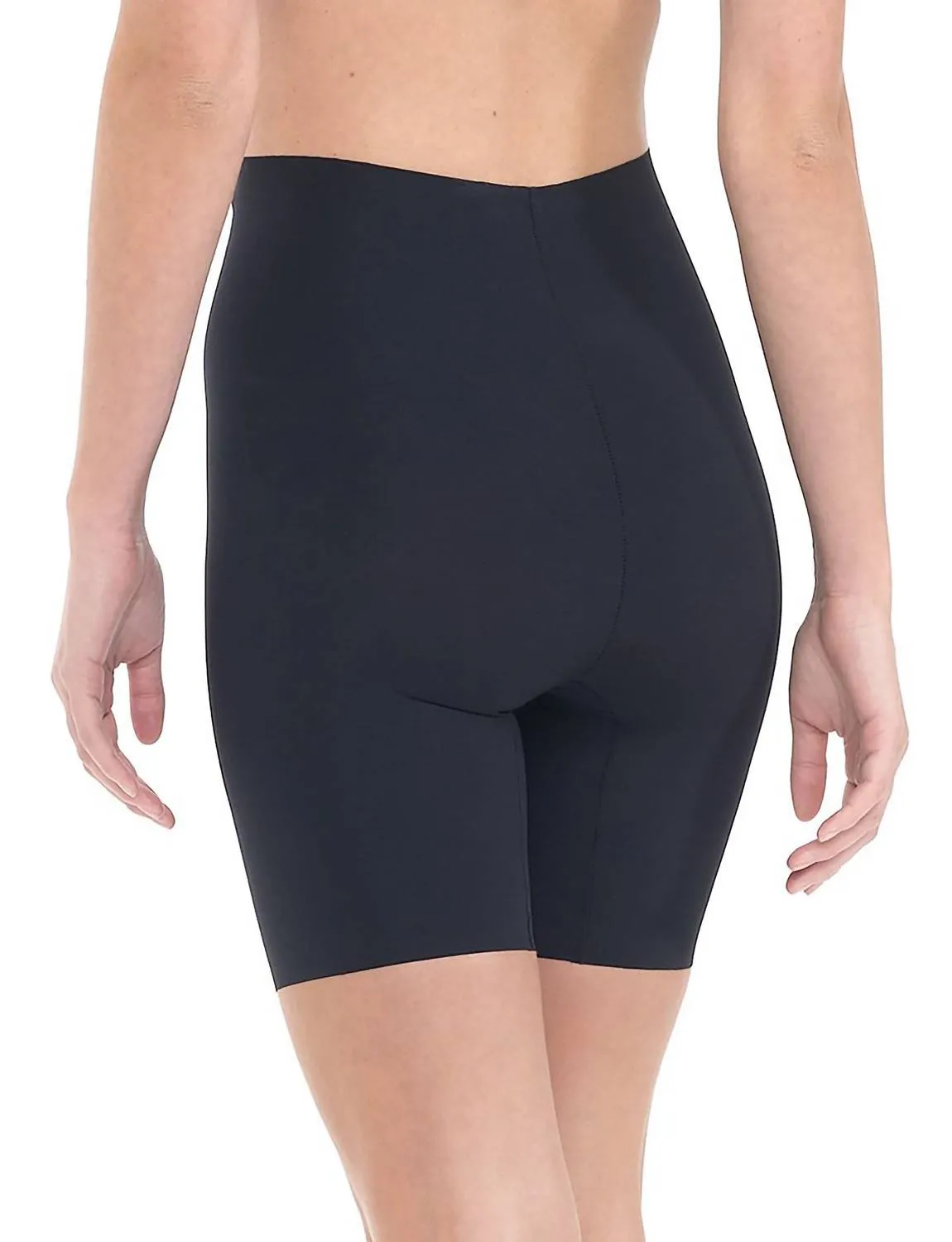 Classic Control Short In Black