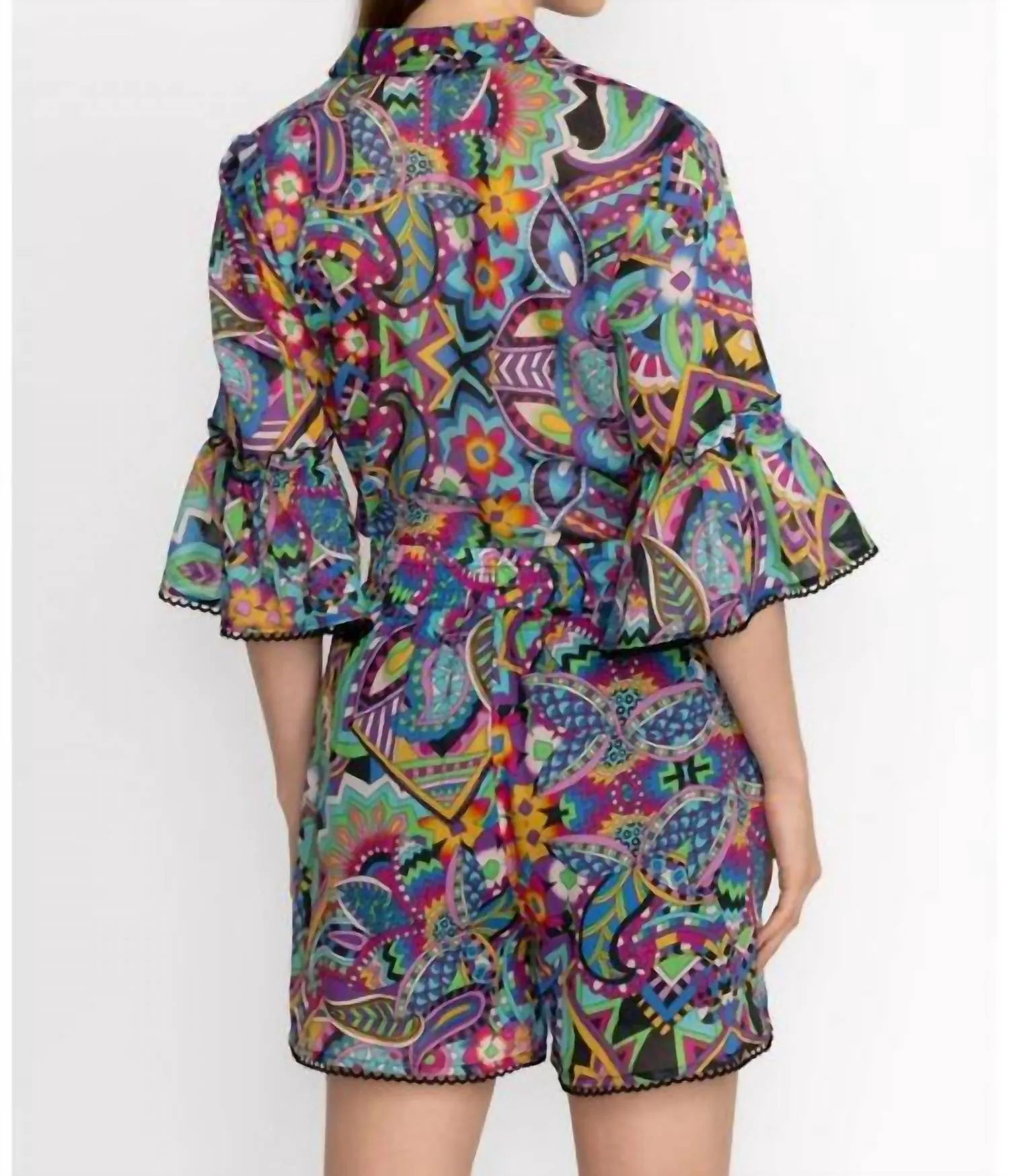 Demarne Pull On Short In Multi