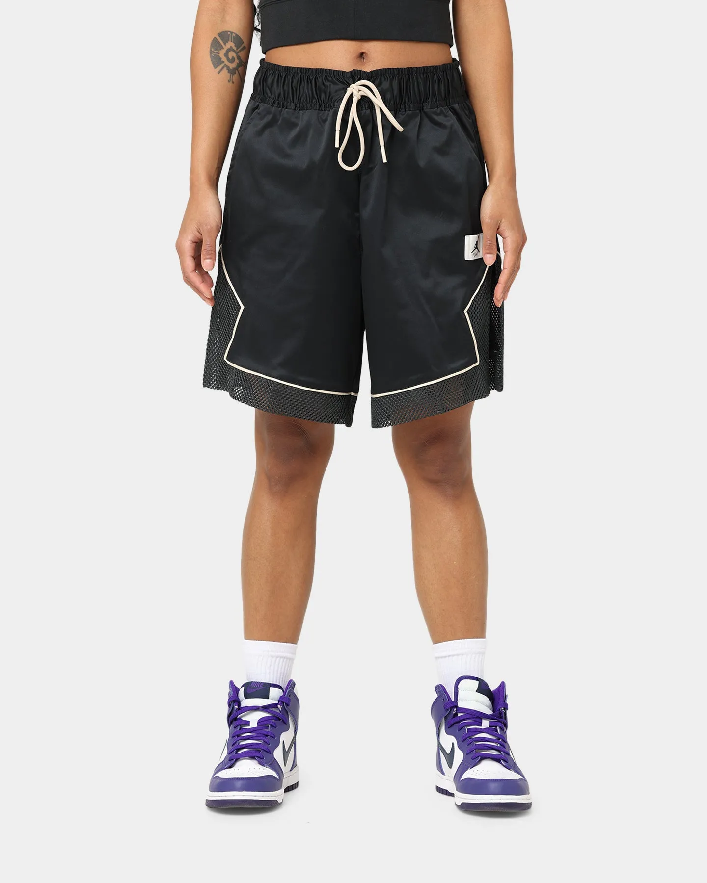 Jordan Women's Essential Diamond Shorts Black/Dark Smoke Grey/Sanddrift