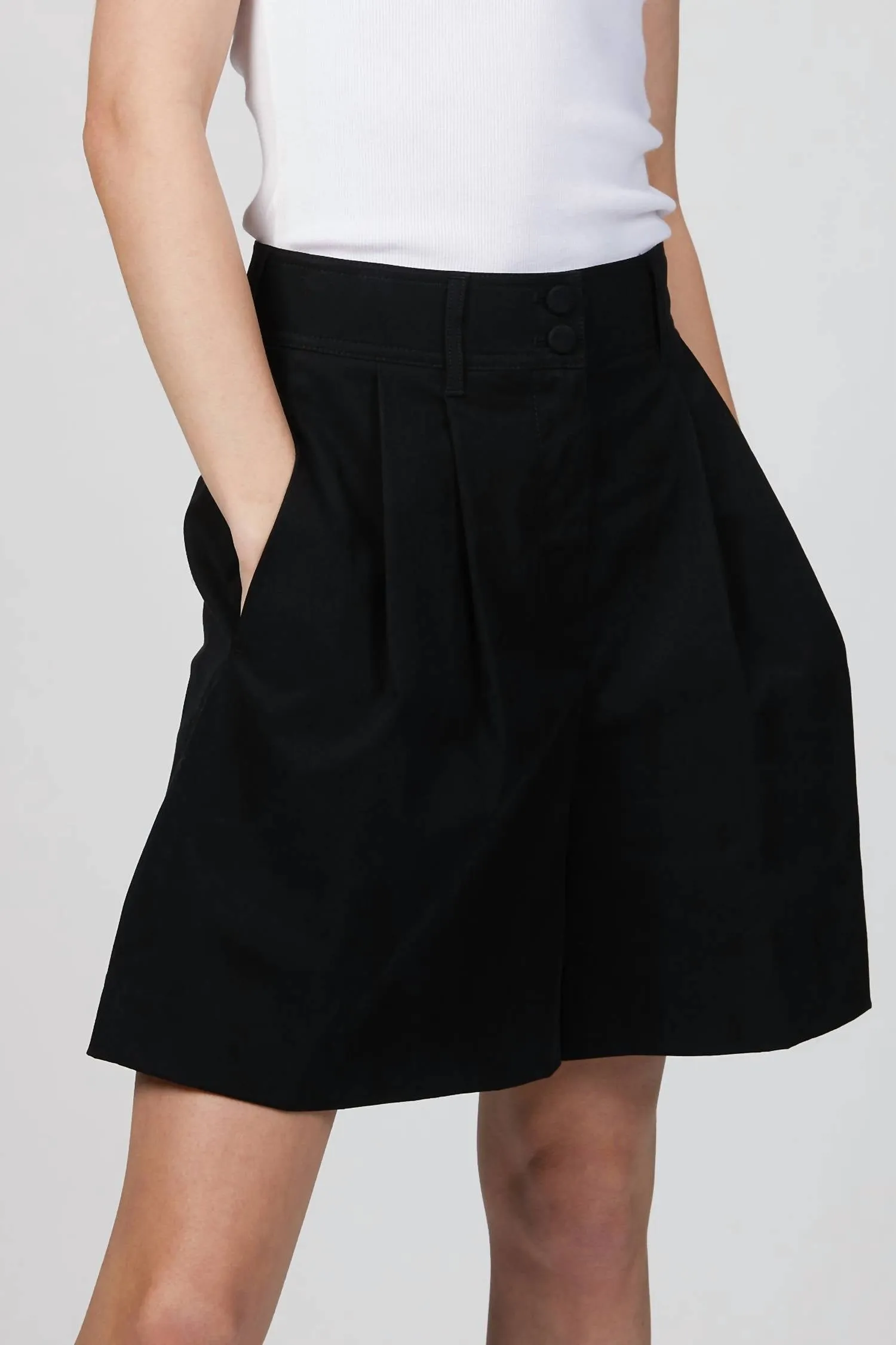 Lightweight Short In Black