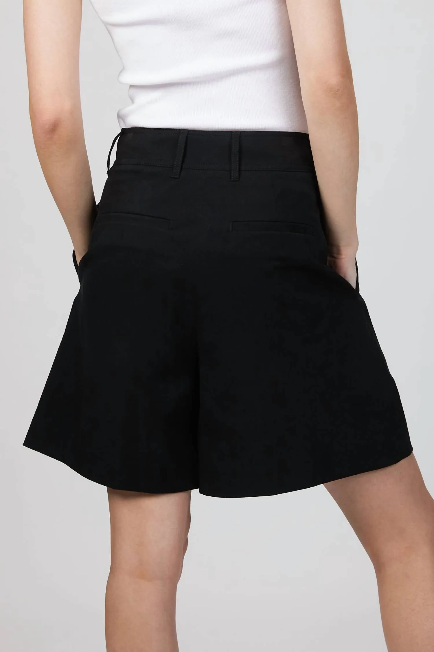 Lightweight Short In Black