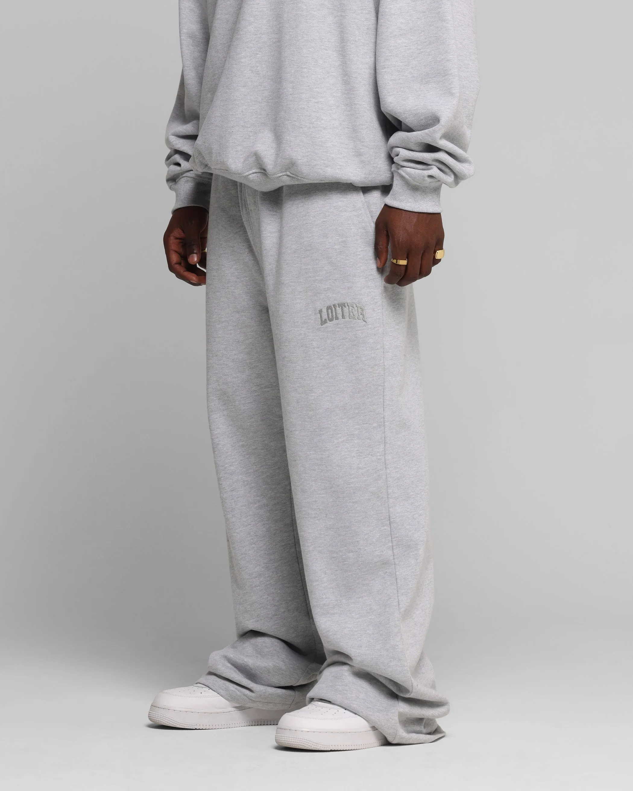 Loiter Arch Premium Sweat Pants Grey