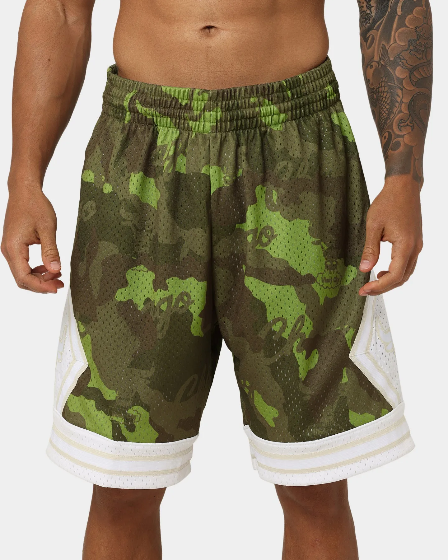 Mitchell & Ness Chicago Bulls Camo Swing Shorts Green Camo