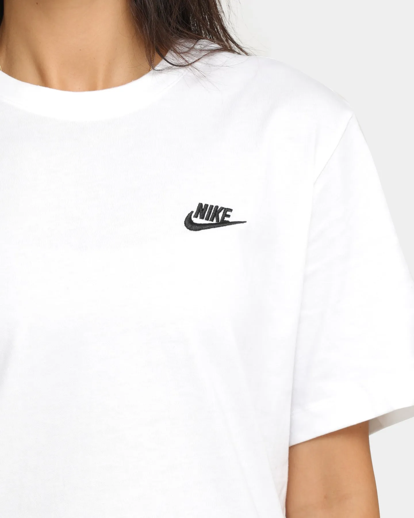 Nike Men's Nike Sportswear Club Short Sleeve T-Shirt White/Black