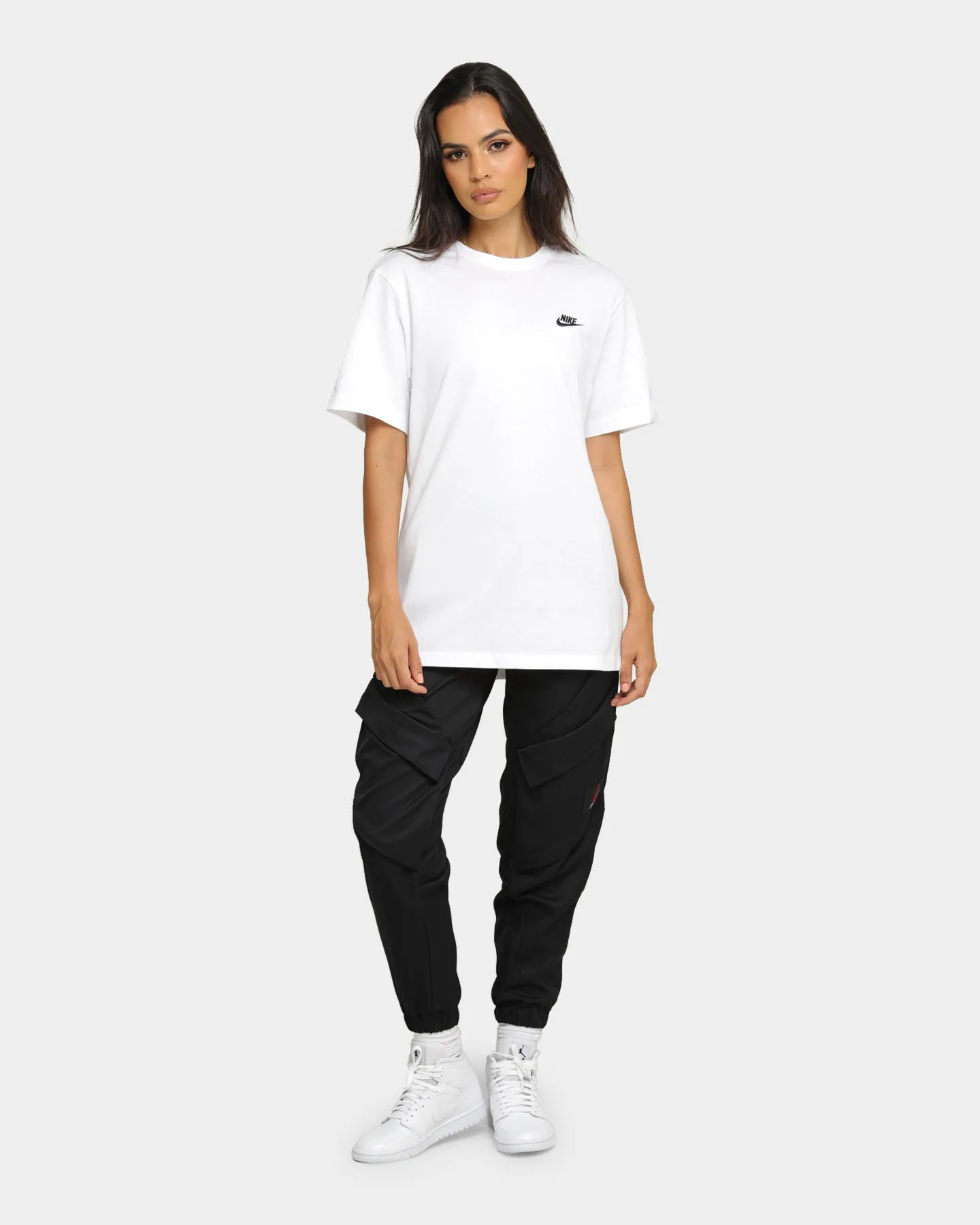 Nike Men's Nike Sportswear Club Short Sleeve T-Shirt White/Black