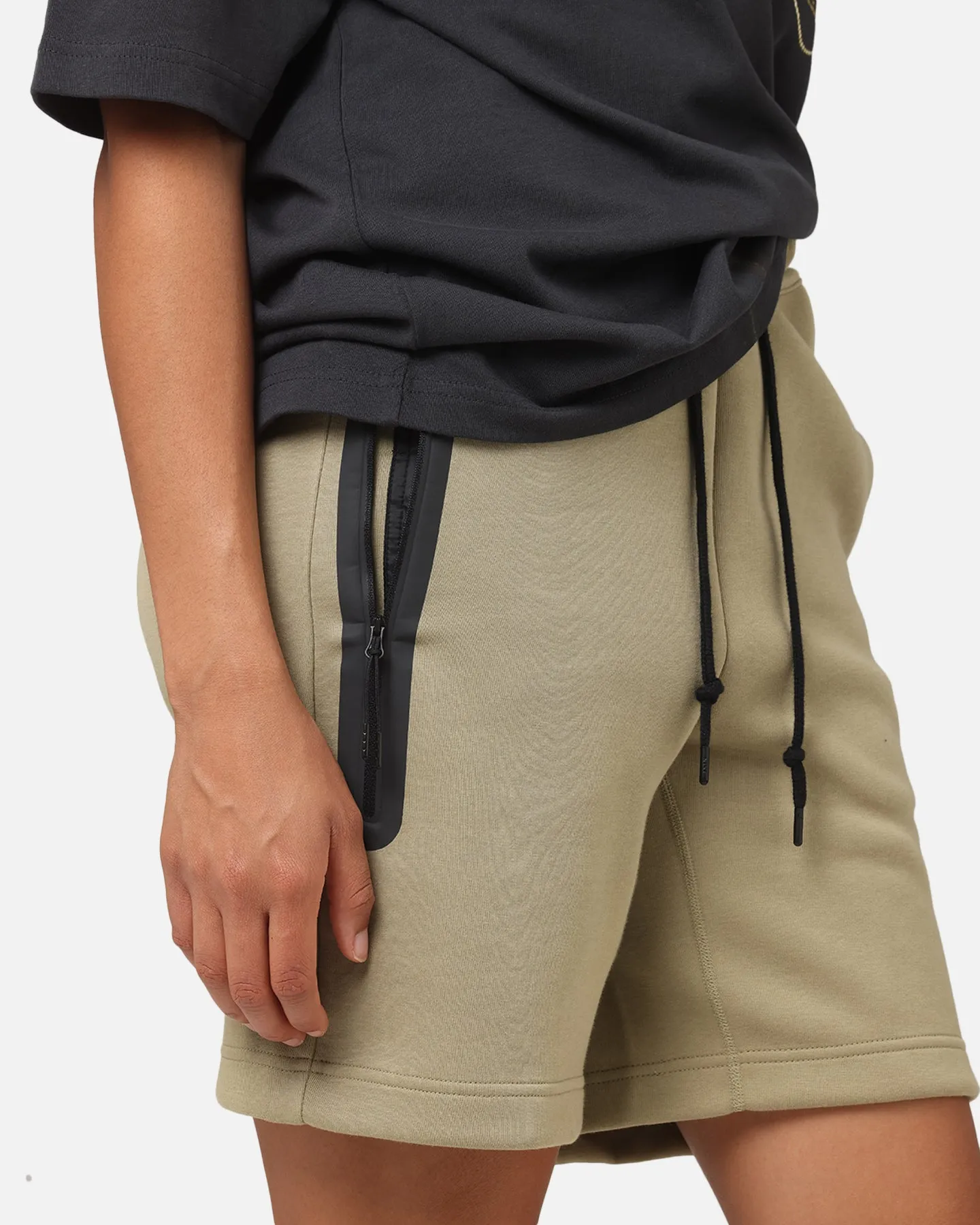 Nike Tech Fleece Shorts Neutral Olive