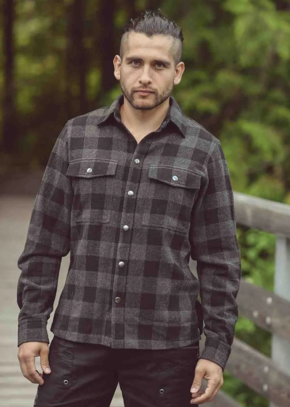 TUNDRA Jacket in Wolf Plaid UNISEX