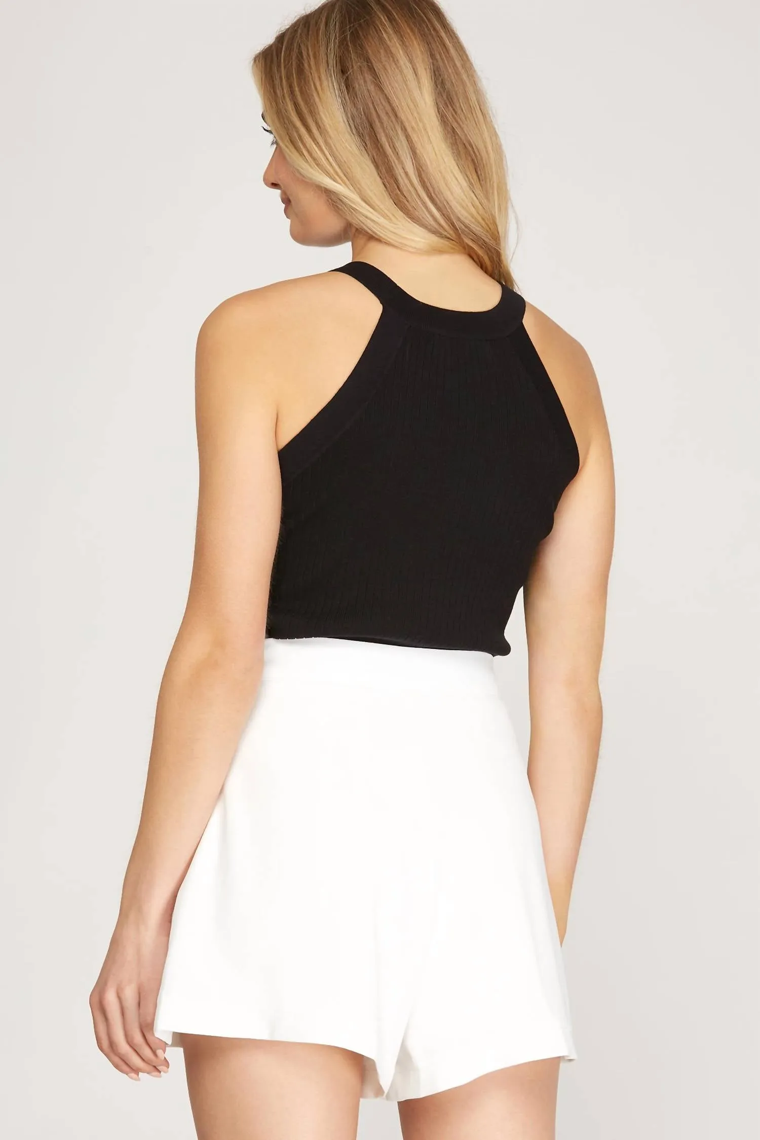 Woven Pleated Shorts With Lining In Off White